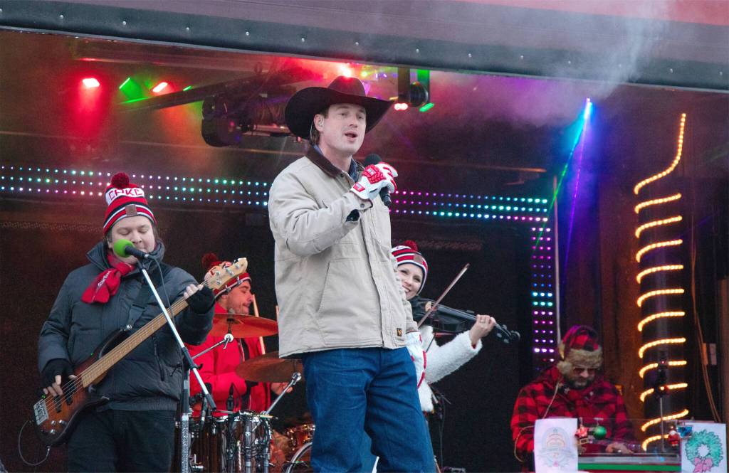 Jade Eagleson was the headline performer at the CPKC Holiday Train's stop in Wetaskiwin on Dec. 8. (Photos by Sarah Caissie)